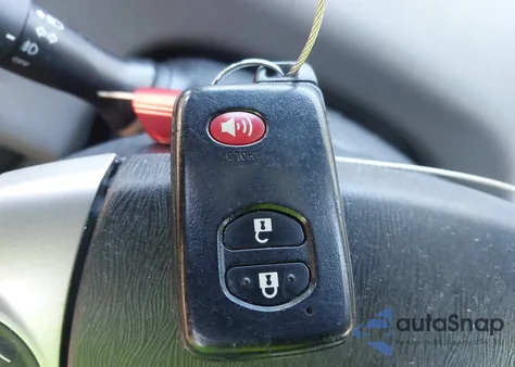 2014 Toyota Prius V Five из США, поврежденный, VIN JTDZN3EU1EJ002167